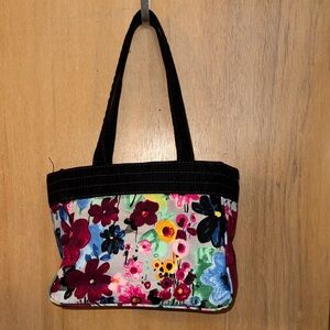 Thirty-one Gifts Floral Tote Bag with Black Accents. Pockets